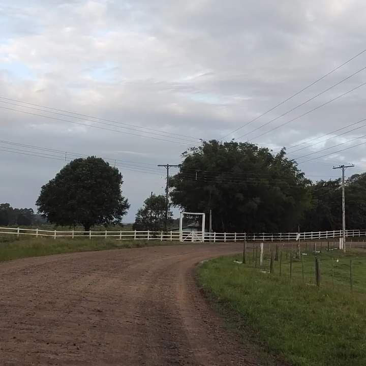 Ótima chácara 2km de General Câmara